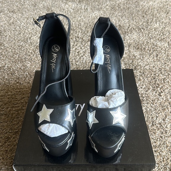 Nasty Gal Star Platforms - Picture 2 of 4